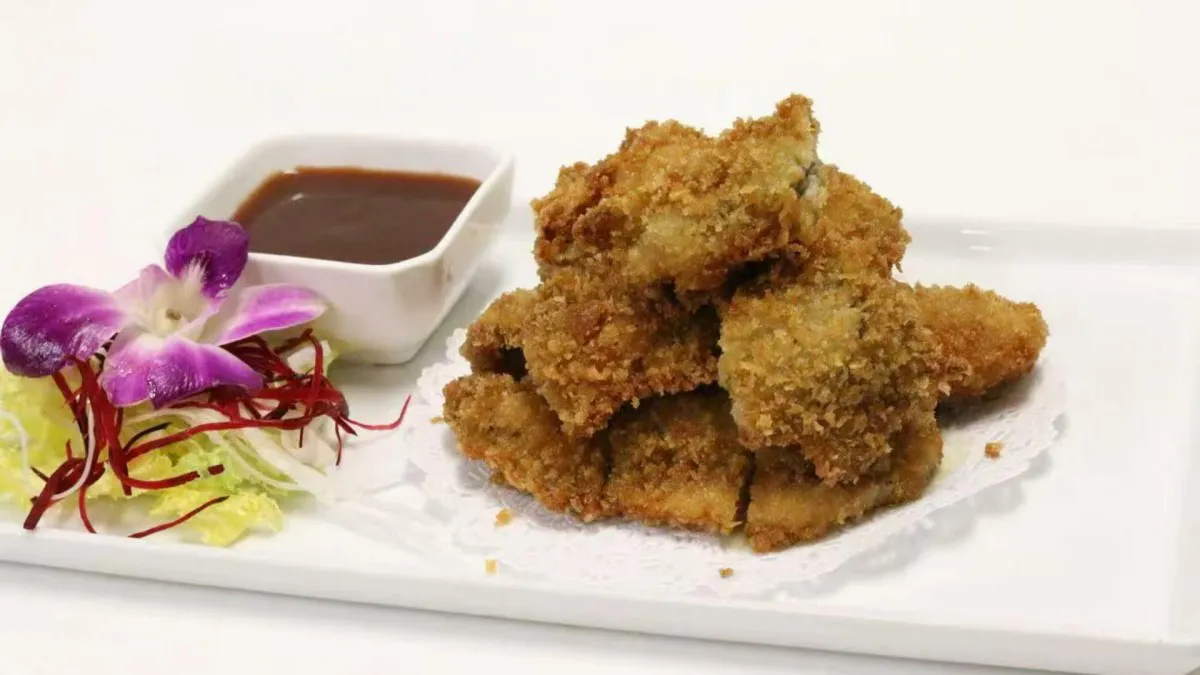 Kaki Fried at Fujiyama，a Japanese Restaurant in Brookfield